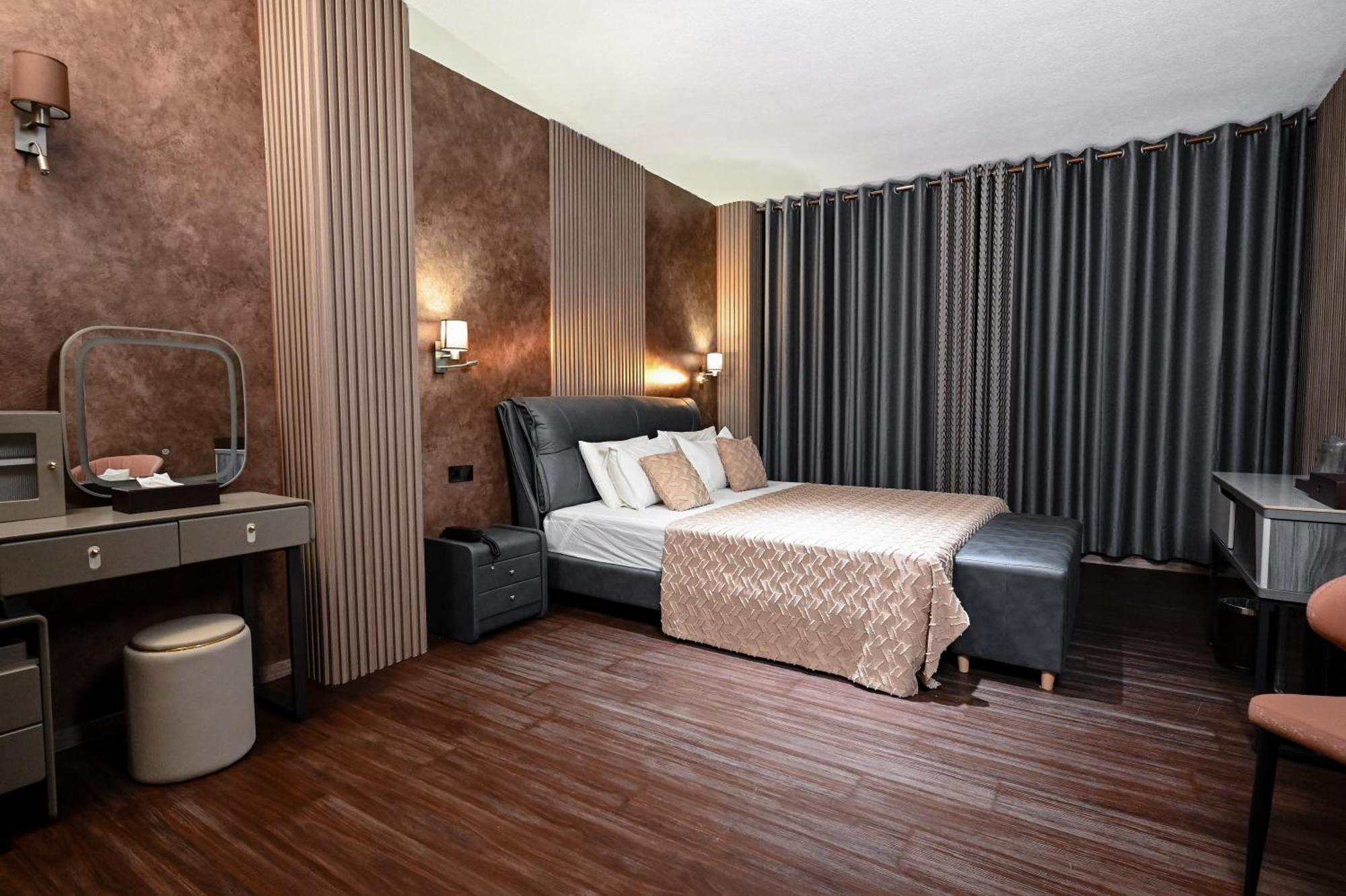 Grey Star Hotel Negotino  Esterno foto