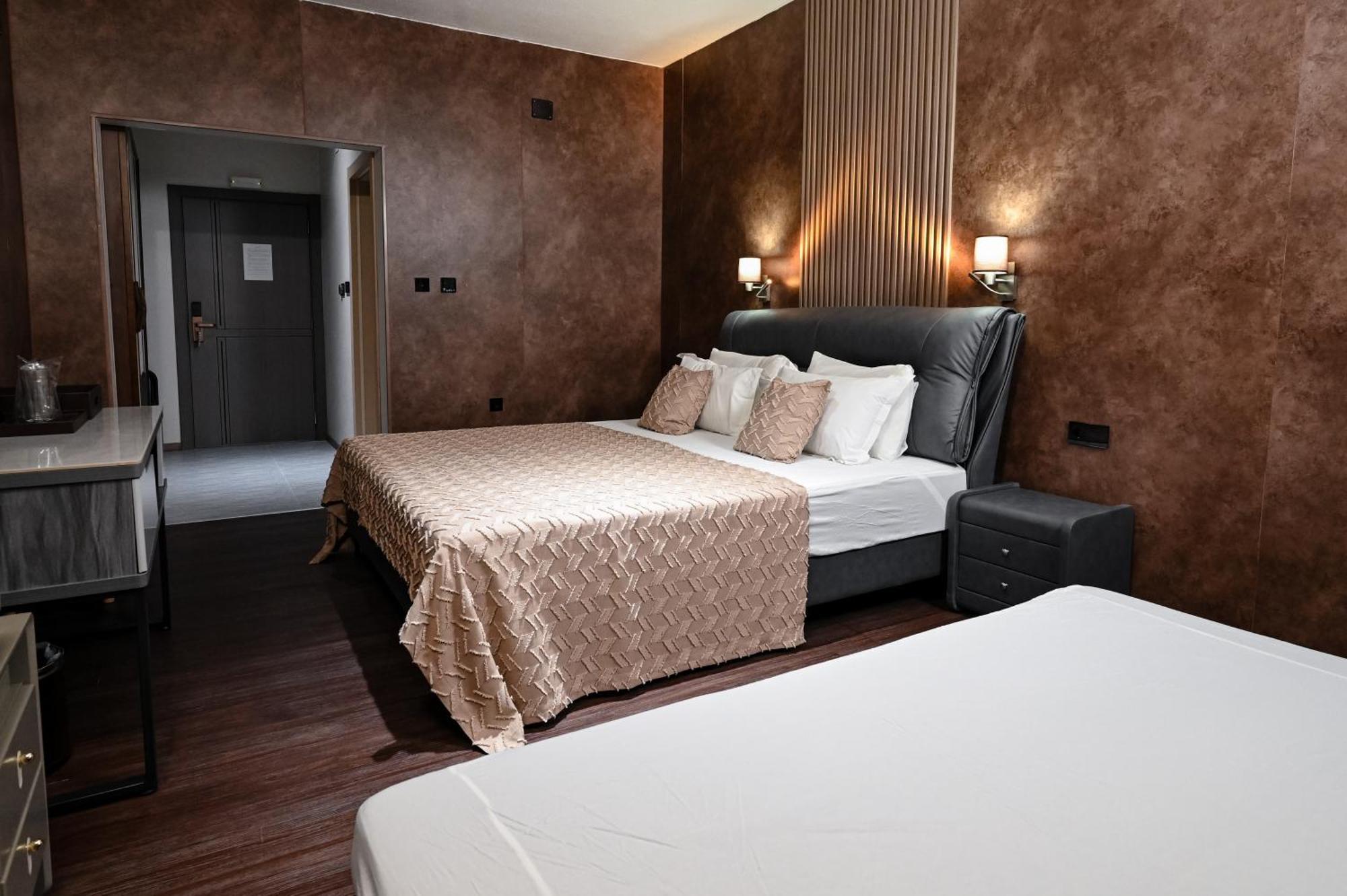Grey Star Hotel Negotino  Esterno foto